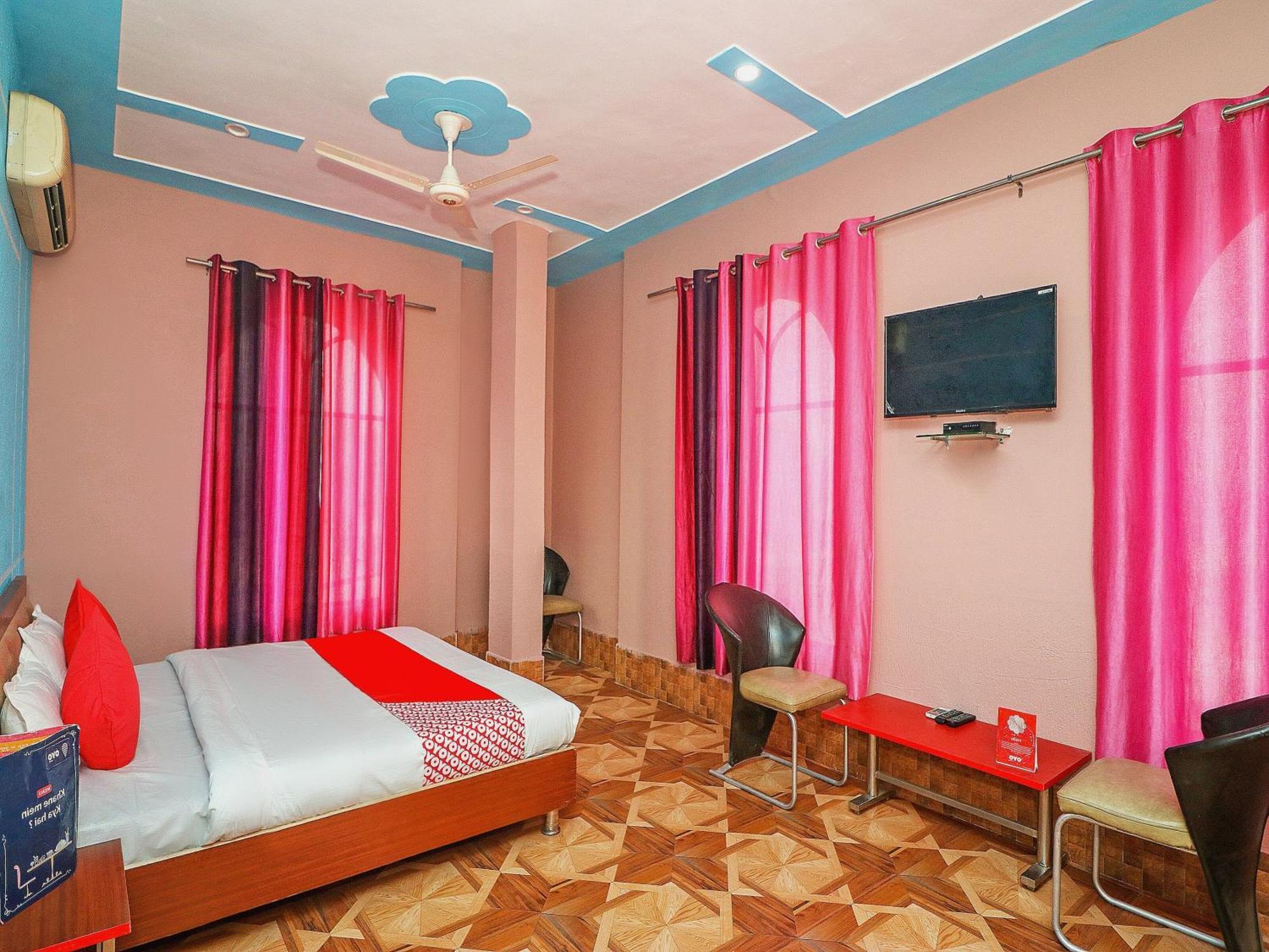 Collection O Raj Mahal Hotel Hisar Bagian luar foto
